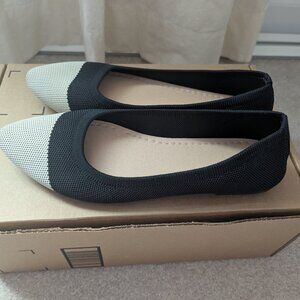 Generic Rothy's style knit pointed toe flat - Size 8